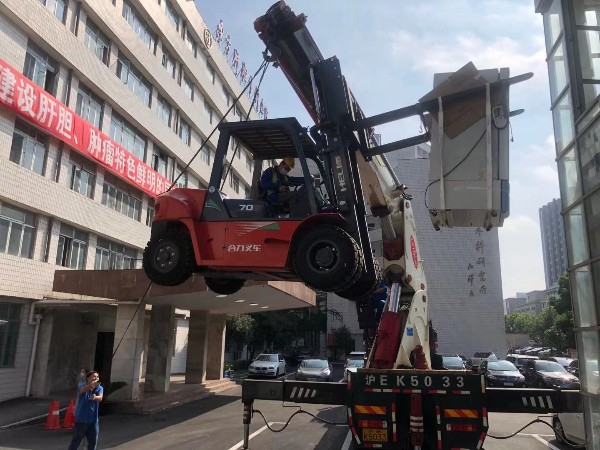 上海肝胆医院精密设备搬运